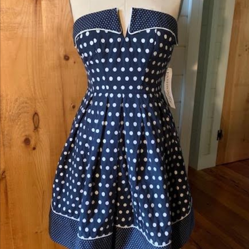 Strapless polka dot full skirt dress
